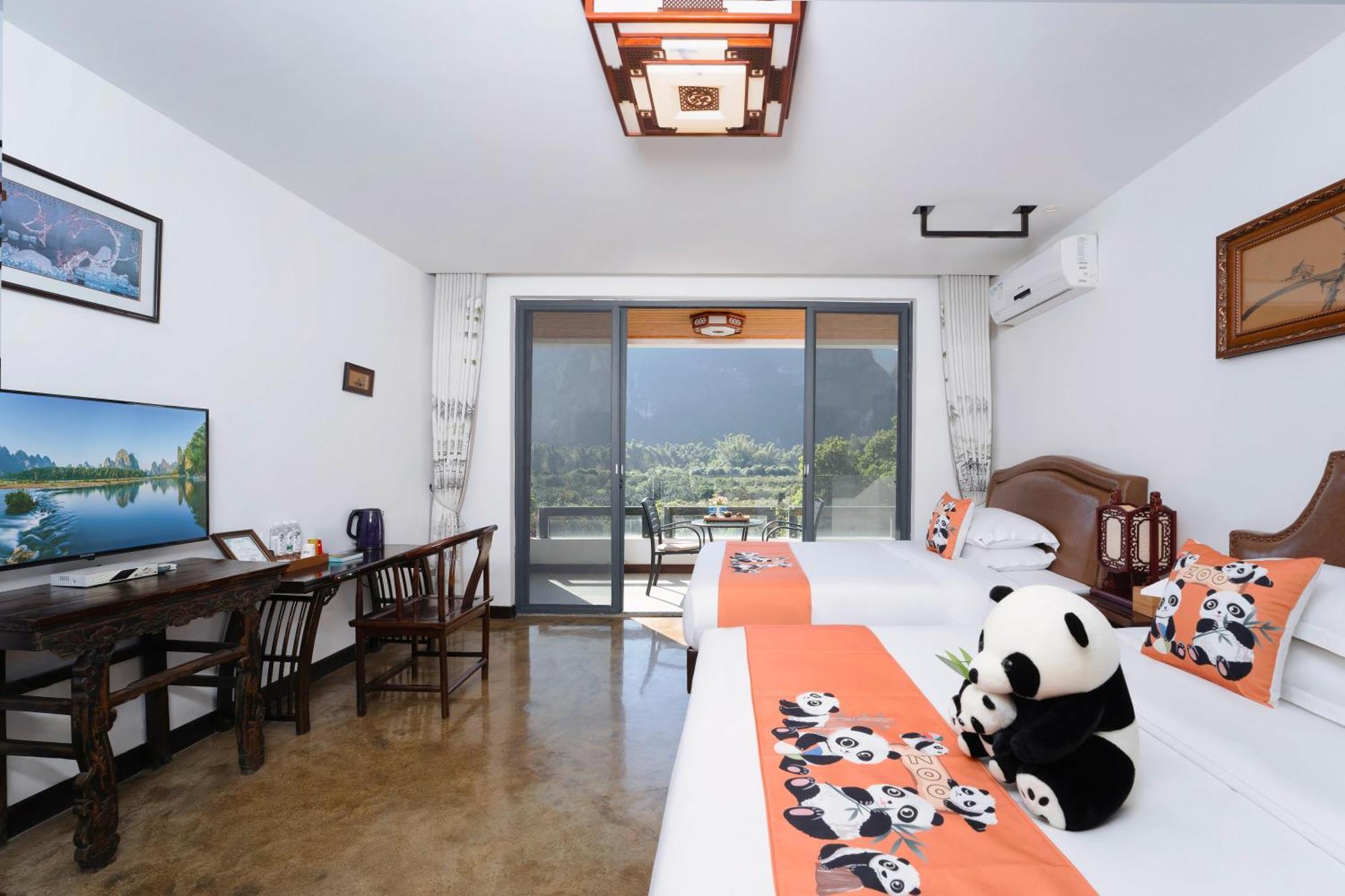 Leisure Courtyard Hotel Yangshuo-Free Shuttle Bus To Yangshuo Station Stay 2 Nights One Way المظهر الخارجي الصورة