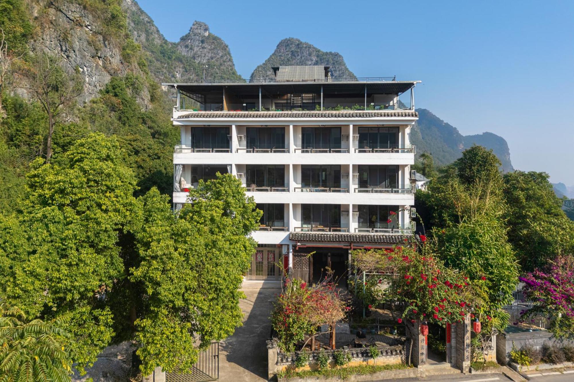 Leisure Courtyard Hotel Yangshuo-Free Shuttle Bus To Yangshuo Station Stay 2 Nights One Way المظهر الخارجي الصورة